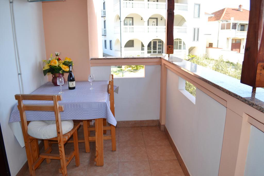Apartment And Rooms Toka Zadar Rum bild