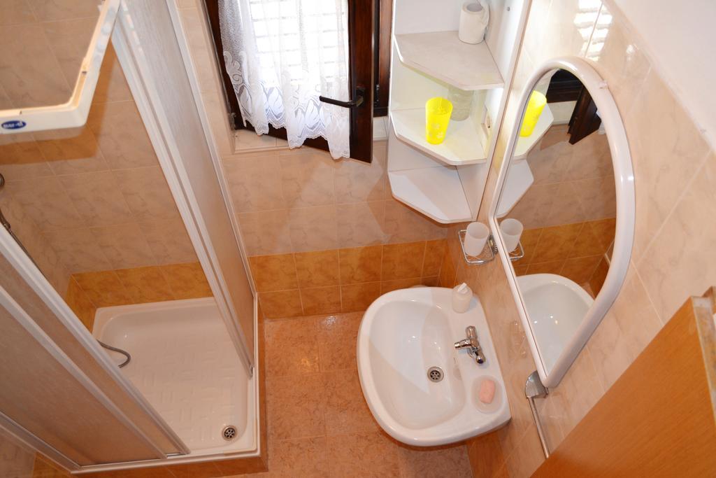 Apartment And Rooms Toka Zadar Rum bild